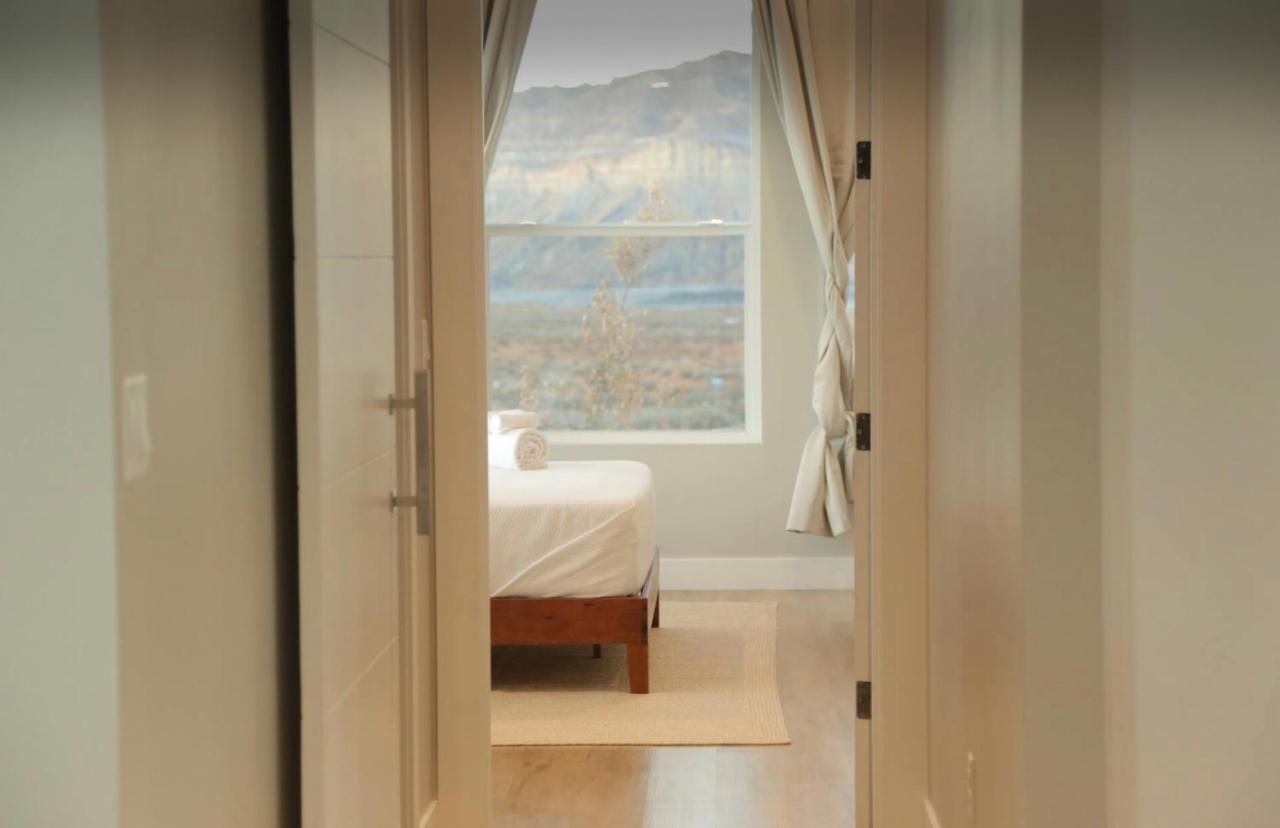 Page Arizona Border Town- Grand Serenity Room With Mesa Views Big Water Zewnętrze zdjęcie