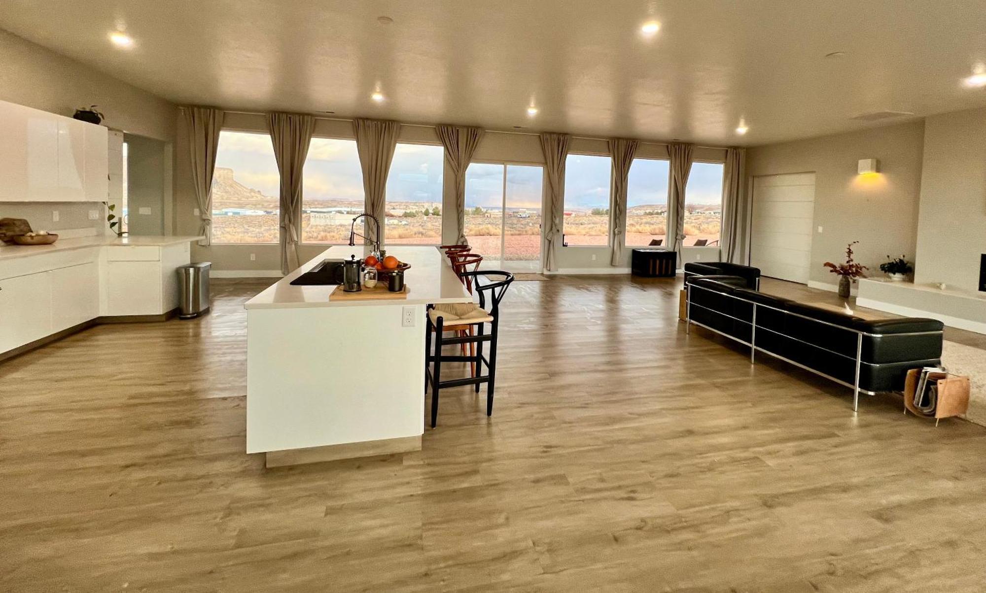 Page Arizona Border Town- Grand Serenity Room With Mesa Views Big Water Zewnętrze zdjęcie